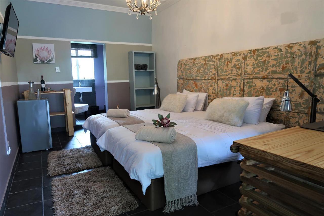 Karoozin Village Oudtshoorn Esterno foto