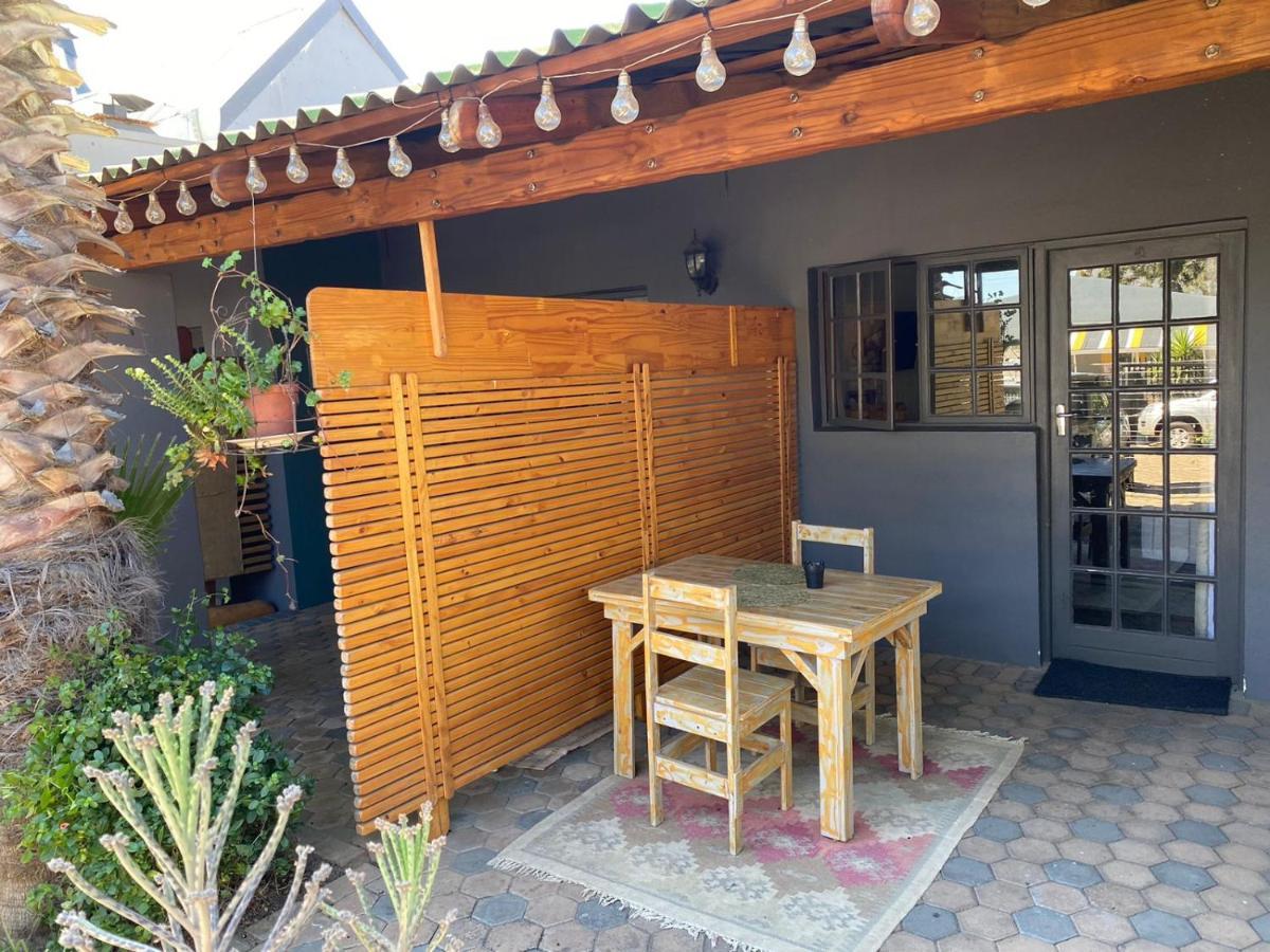 Karoozin Village Oudtshoorn Esterno foto